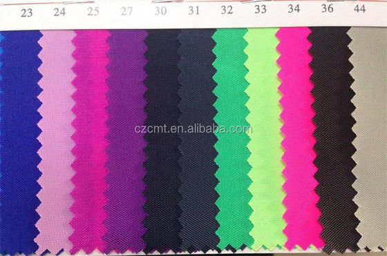 Tecido de nylon revestido em PU flexível e durável para sapatos